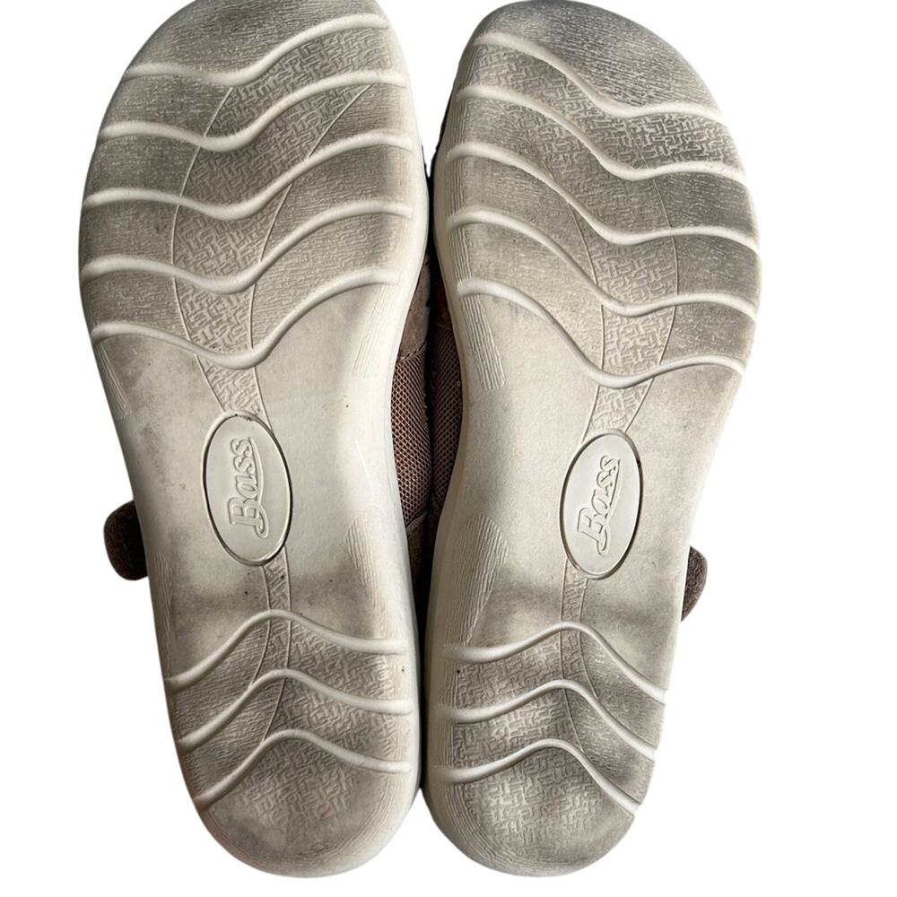 Bass Women’s Brown Suede Sandals - Picture 3 of 4